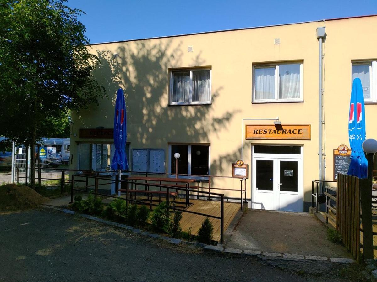 Hostel Sokol Troja Prague Ngoại thất bức ảnh