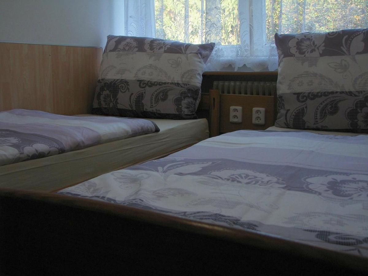 Hostel Sokol Troja Prague Ngoại thất bức ảnh