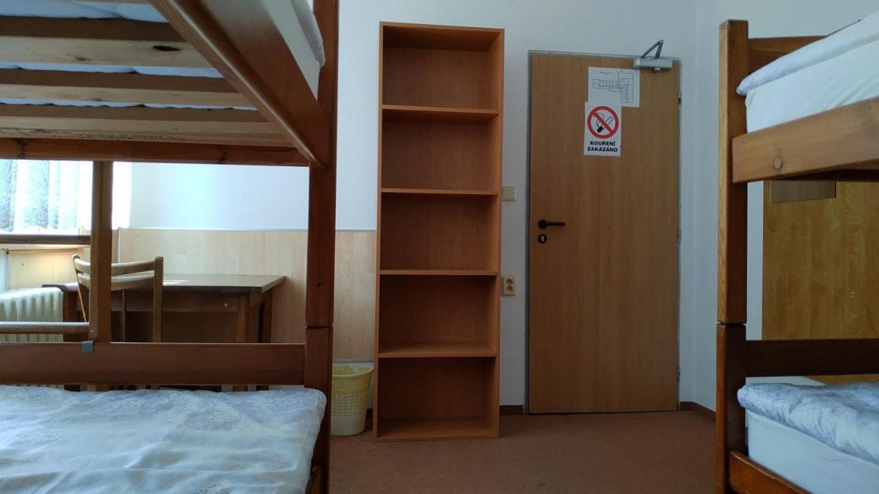 Hostel Sokol Troja Prague Ngoại thất bức ảnh